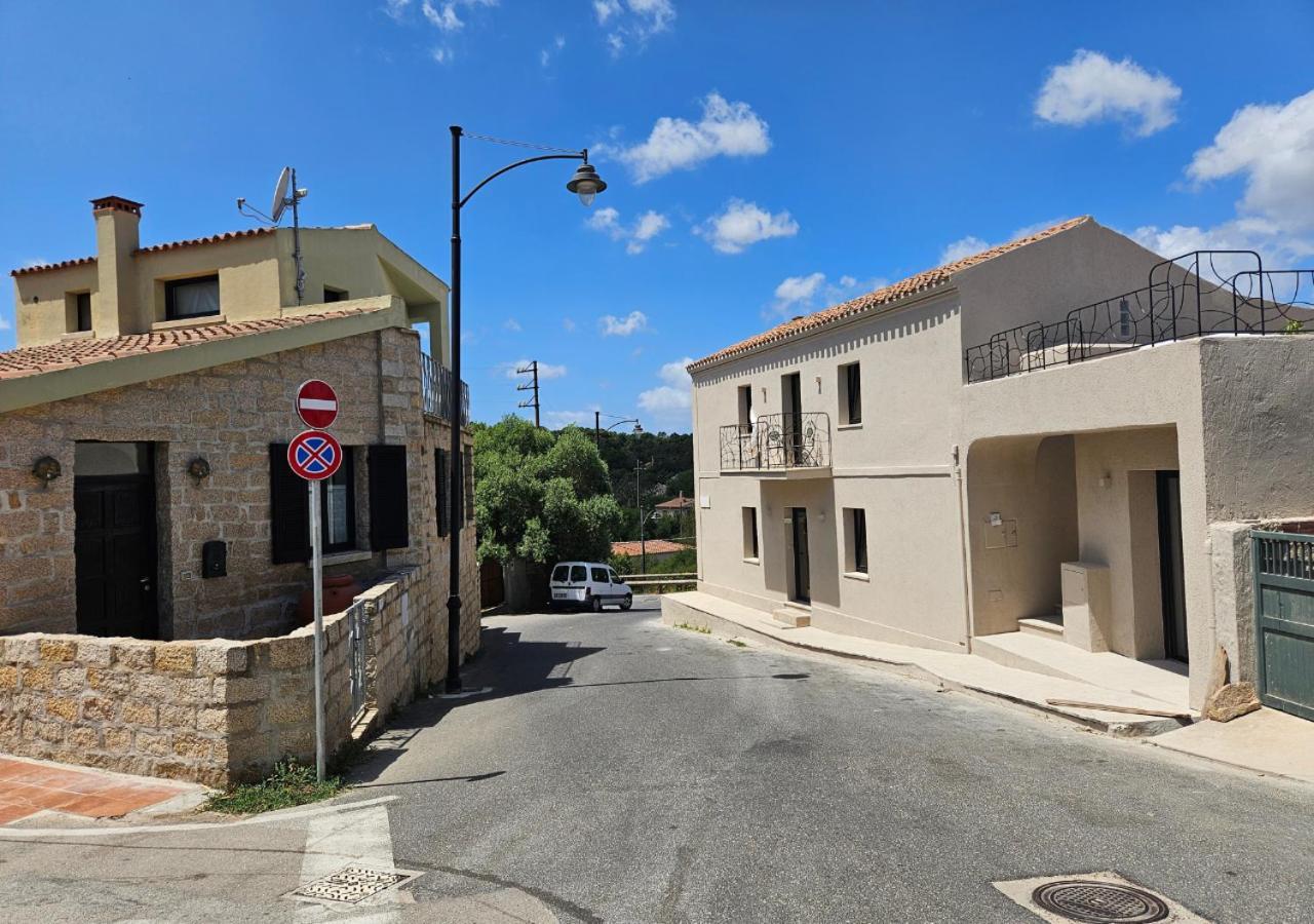 Rayuela Suites San Pantaleo Exterior foto