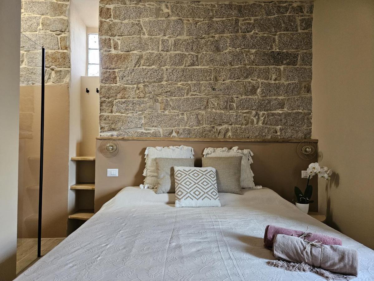 Rayuela Suites San Pantaleo Exterior foto
